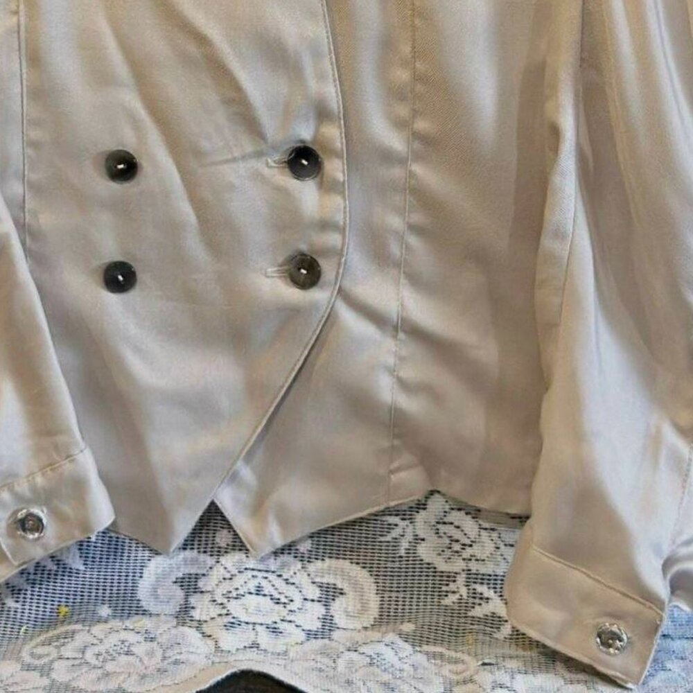 Chic Cream Double-Breasted Collared Jacket - image 5